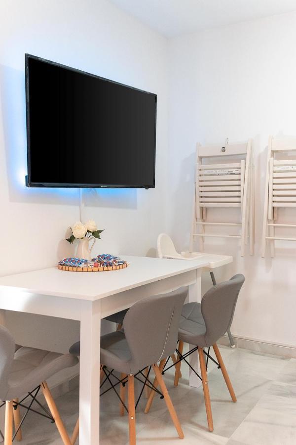 Downtown Apartment เซบีญา ภายนอก รูปภาพ
