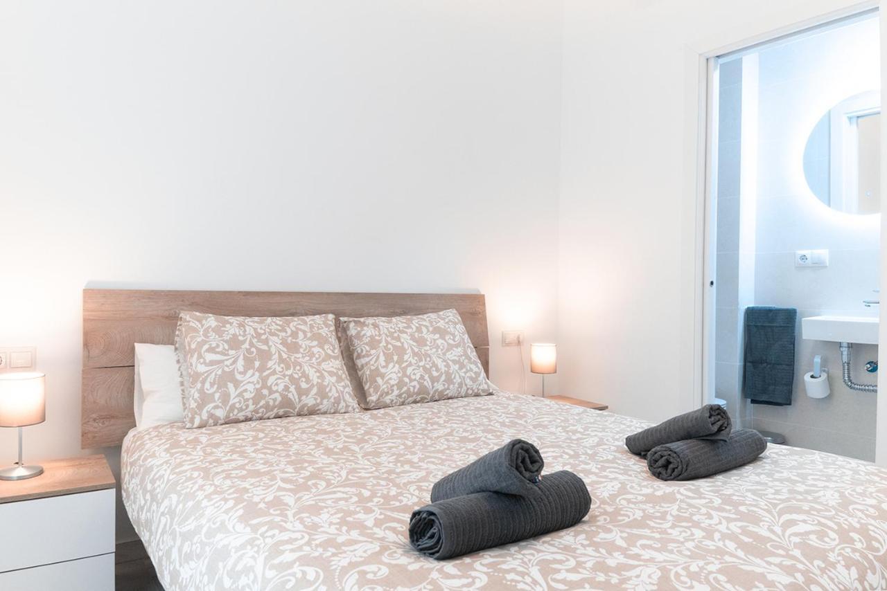 Downtown Apartment เซบีญา ภายนอก รูปภาพ